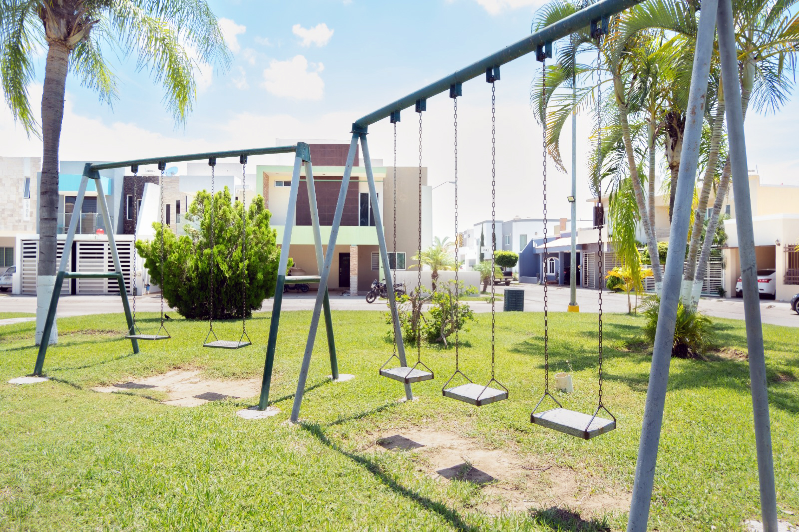 Casa en venta en Real del Valle cerca de Plaza Galerías Mazatlán